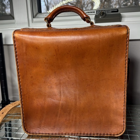 Vintage Ranger Saddle Bag Structured Belting Leather Rectangular Crossbody Bag - Picture 7 of 15